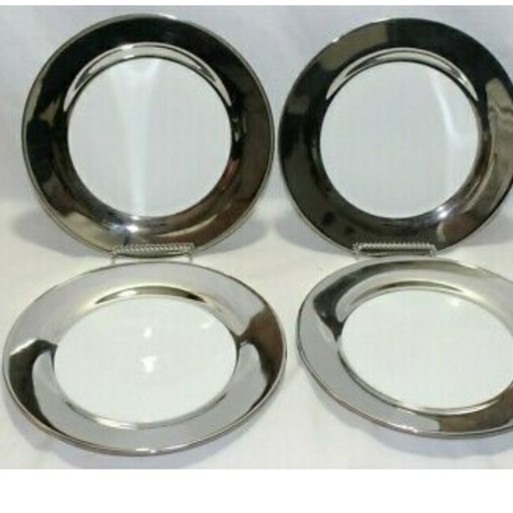 2 Sets Circoa Luxe Dinner Plates NIB